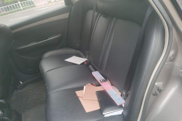 Used Nissan Sylphy 2016 Classic 1.6XE Automatic Leading Edition Interior 4