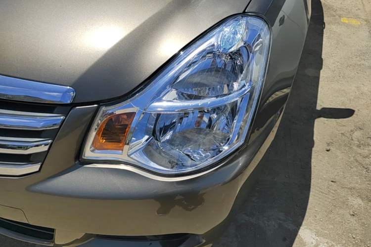 Used Nissan Sylphy 2016 Classic 1.6XE Automatic Comfort Edition Left Front Headlight