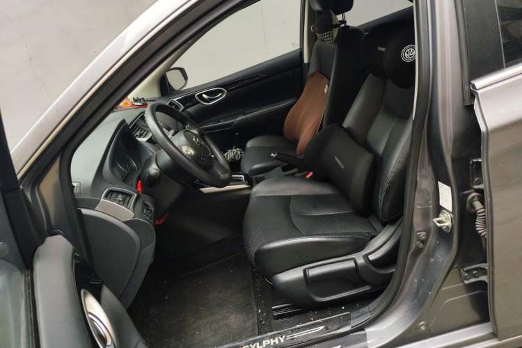Used Nissan Sylphy 2016 1.6 XL CVT Deluxe Edition Left Front Seat