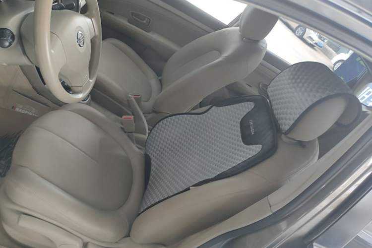Used Nissan Sylphy 2016 Classic 1.6XE Automatic Comfort Edition Left Front Seat