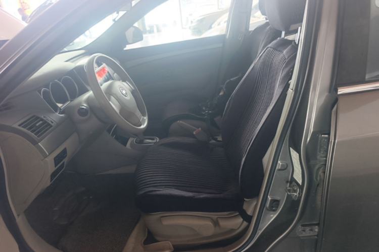 Used Nissan Sylphy 2016 Classic 1.6XE Automatic Leading Edition Left Front Seat