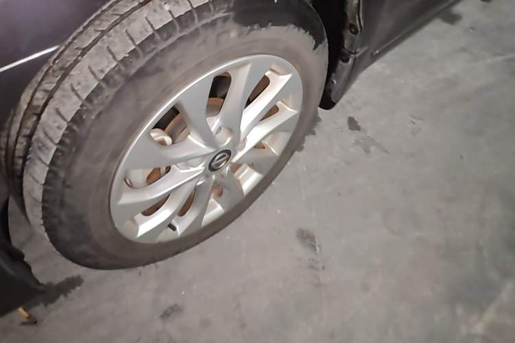Used Nissan Sylphy 2016 1.6XV CVT Smart Enjoyment Version Left Front Wheel Hub