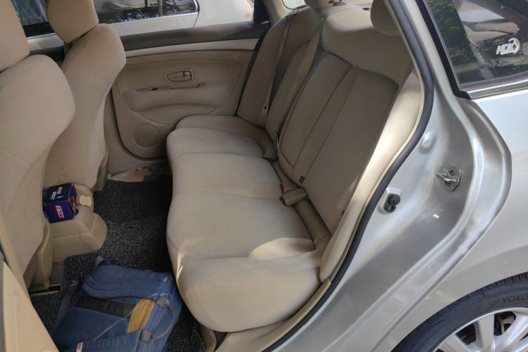 Used Nissan Sylphy 2016 Classic 1.6XE Manual Leading Edition Left Rear Seat