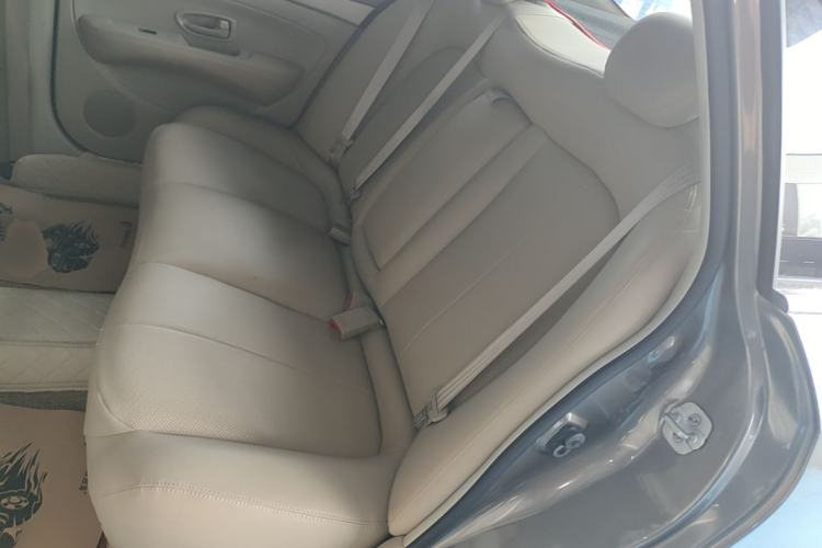 Used Nissan Sylphy 2016 Classic 1.6XE Automatic Comfort Edition Left Rear Seat