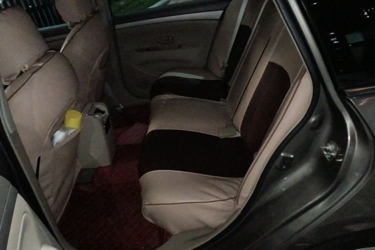 Used Nissan Sylphy 2016 Classic 1.6XE Manual Leading Edition Left Rear Seat