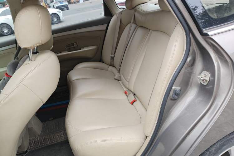 Used Nissan Sylphy 2016 Classic 1.6XE Manual Comfort Edition Left Rear Seat