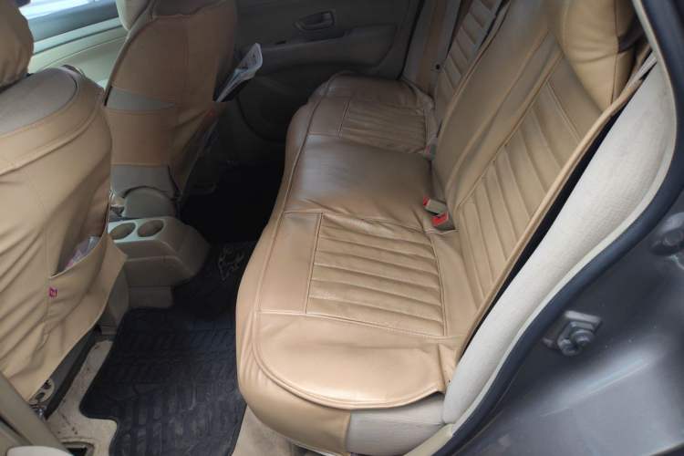 Used Nissan Sylphy 2016 Classic 1.6XE Manual Comfort Edition Left Rear Seat