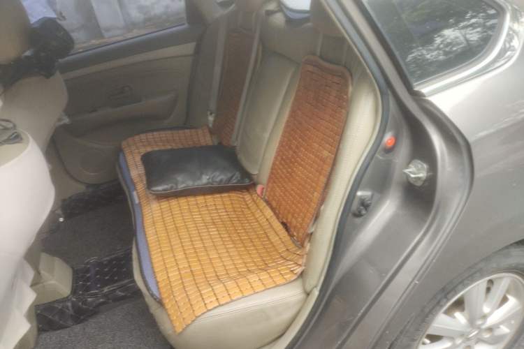 Used Nissan Sylphy 2016 Classic 1.6XE Automatic Leading Edition Left Rear Seat