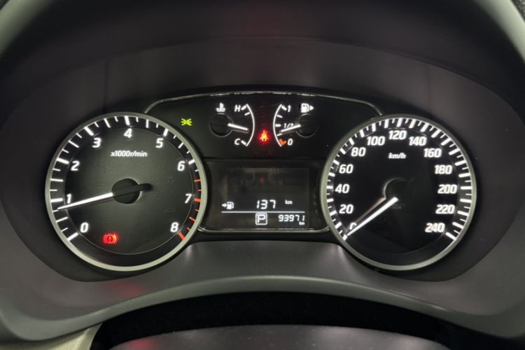 Used Nissan Sylphy 2016 1.6XV CVT Smart Enjoyment Version Odometer Close Up