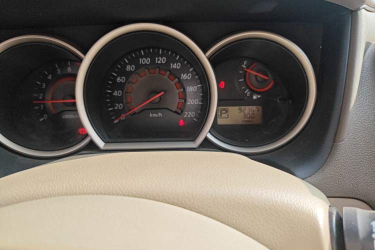 Used Nissan Sylphy 2016 Classic 1.6XE Automatic Leading Edition Odometer Close Up