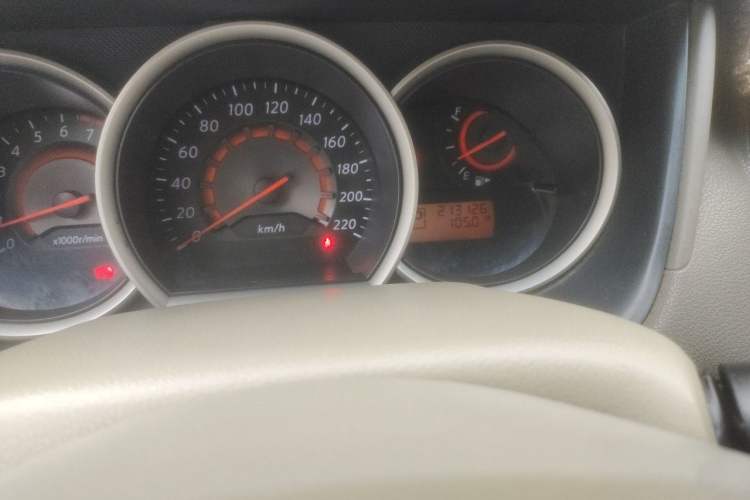 Used Nissan Sylphy 2016 Classic 1.6XE Automatic Leading Edition Odometer Close Up