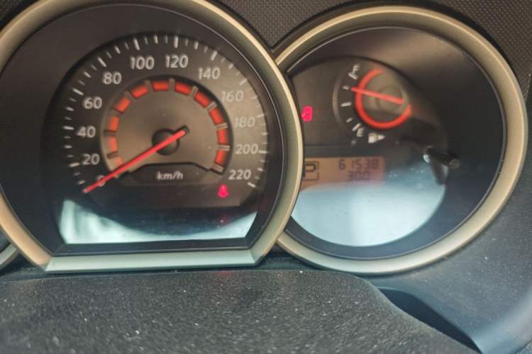 Used Nissan Sylphy 2016 Classic 1.6XE Automatic Leading Edition Odometer Close Up