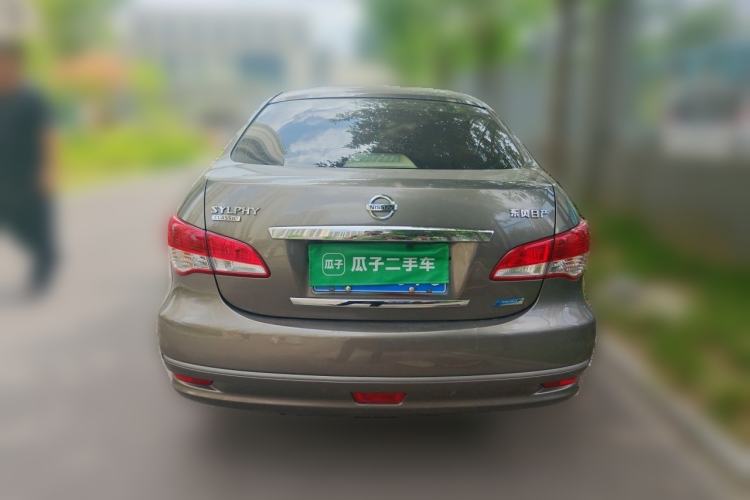 Used Nissan Sylphy 2016 Classic 1.6XE Manual Leading Edition Rear