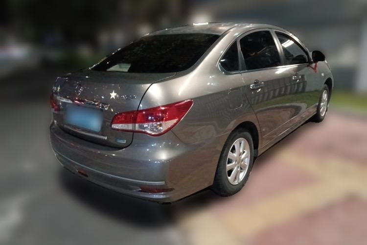 Used Nissan Sylphy 2016 Classic 1.6XE Manual Leading Edition Rear Right 45 Deg