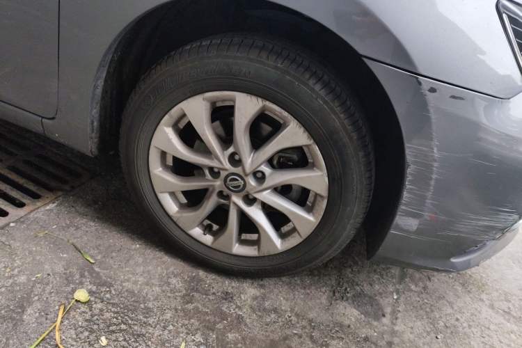Used Nissan Sylphy 2016 1.6 XL CVT Deluxe Edition Right Front Wheel Hub
