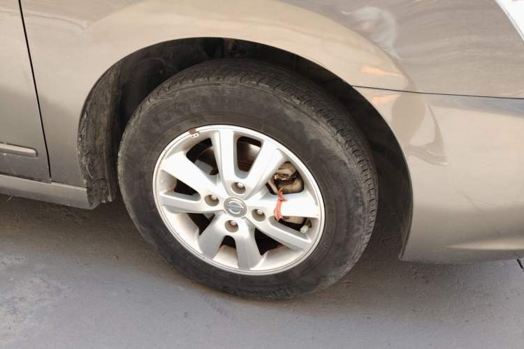 Used Nissan Sylphy 2016 Classic 1.6XE Manual Leading Edition Right Front Wheel Hub