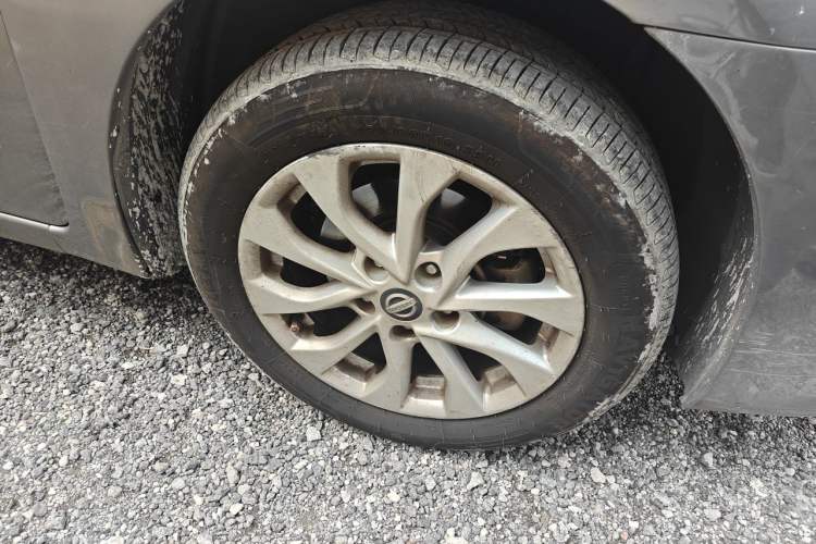 Used Nissan Sylphy 2016 1.6 XL CVT Deluxe Edition Right Front Wheel Hub