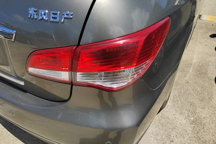 Used Nissan Sylphy 2016 Classic 1.6XE Automatic Comfort Edition Right Rear Taillight