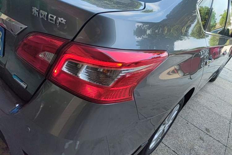 Used Nissan Sylphy 2016 1.6 XL CVT Luxury Edition Right Rear Taillight