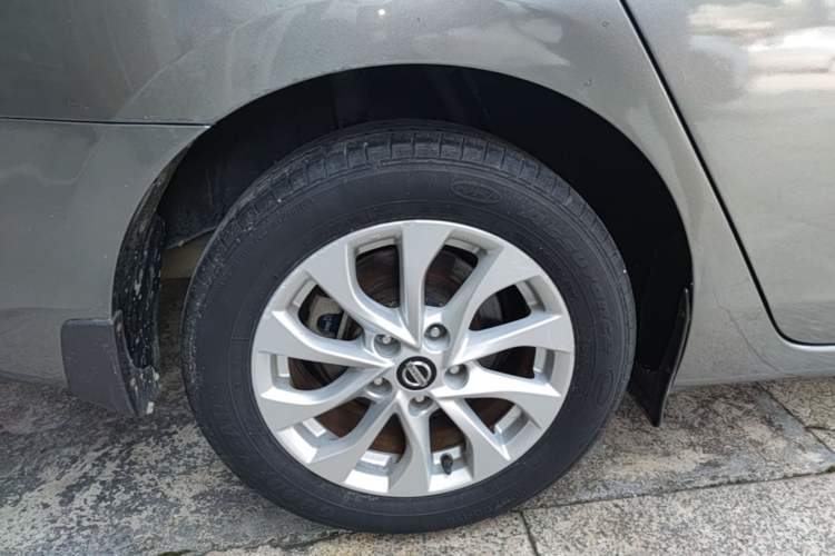 Used Nissan Sylphy 2016 1.6 XL CVT Luxury Edition Right Rear Wheel Hub