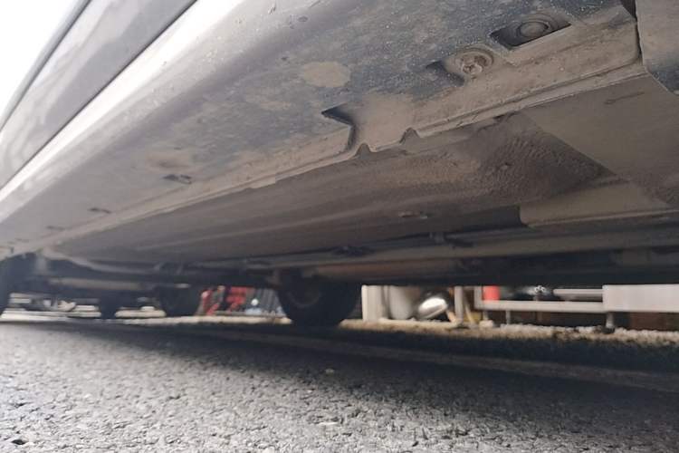 Used Nissan Sylphy 2016 Classic 1.6XE Automatic Leading Edition Right Side Sill