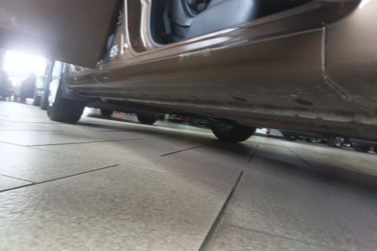 Used Nissan Sylphy 2016 1.6XV CVT Smart Enjoyment Version Right Side Sill