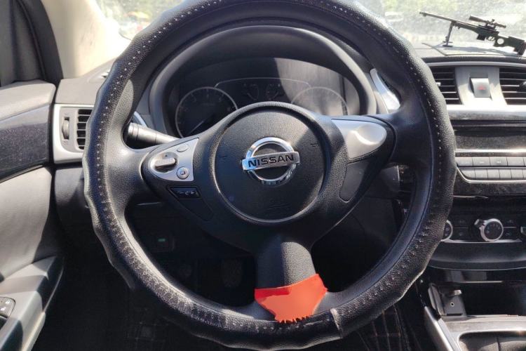 Used Nissan Sylphy 2016 1.6 XL Manual Luxury Edition Steering Wheel