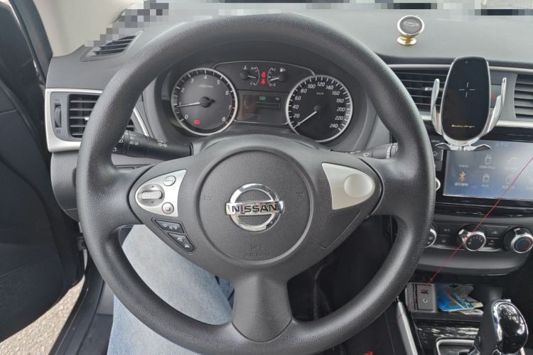 Used Nissan Sylphy 2016 1.6XV CVT Smart Enjoyment Version Steering Wheel