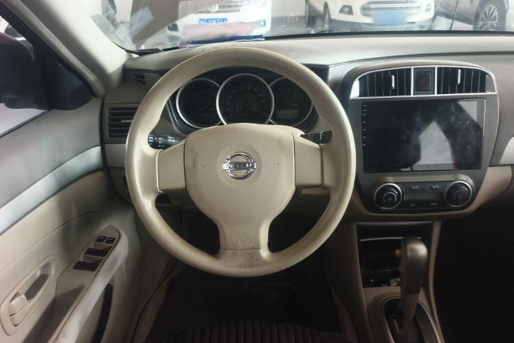 Used Nissan Sylphy 2016 Classic 1.6XE Automatic Leading Edition Steering Wheel