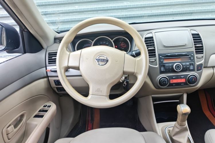 Used Nissan Sylphy 2016 Classic 1.6XE Manual Comfort Edition Steering Wheel