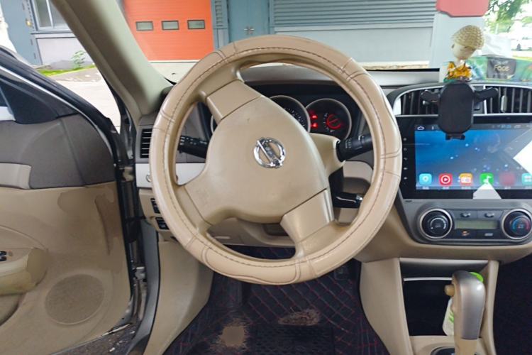 Used Nissan Sylphy 2016 Classic 1.6XE Automatic Leading Edition Steering Wheel