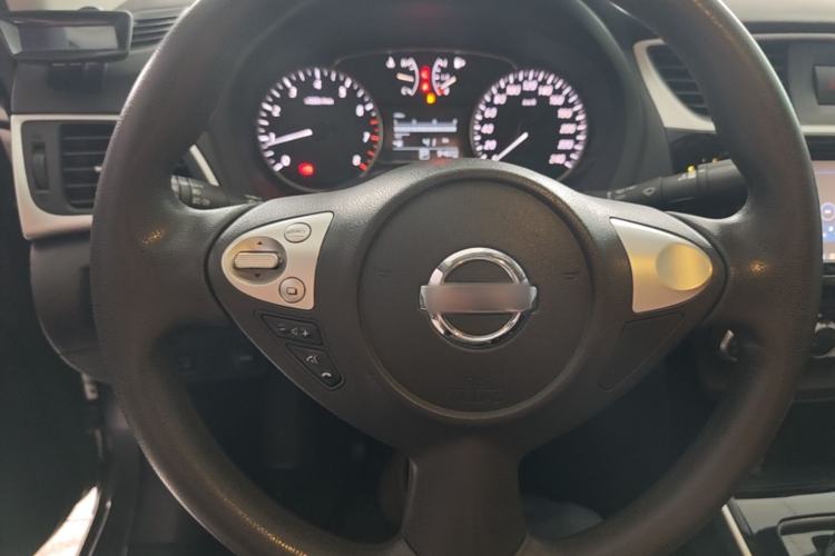 Used Nissan Sylphy 2016 1.6 XL CVT Deluxe Edition Steering Wheel