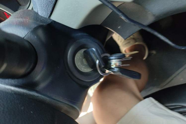 Used Nissan Sylphy 2016 Classic 1.6XE Manual Leading Edition Vehicle Key