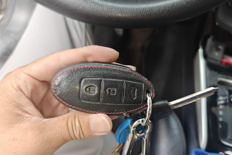 Used Nissan Sylphy 2016 1.6 XL CVT Deluxe Edition Vehicle Key