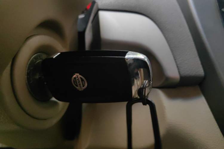 Used Nissan Sylphy 2016 Classic 1.6XE Manual Comfort Edition Vehicle Key