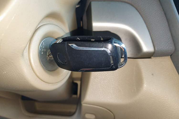 Used Nissan Sylphy 2016 Classic 1.6XE Automatic Leading Edition Vehicle Key