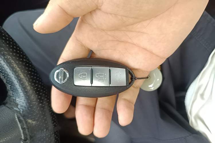 Used Nissan Sylphy 2016 1.6XV CVT Smart Enjoyment Version Vehicle Key