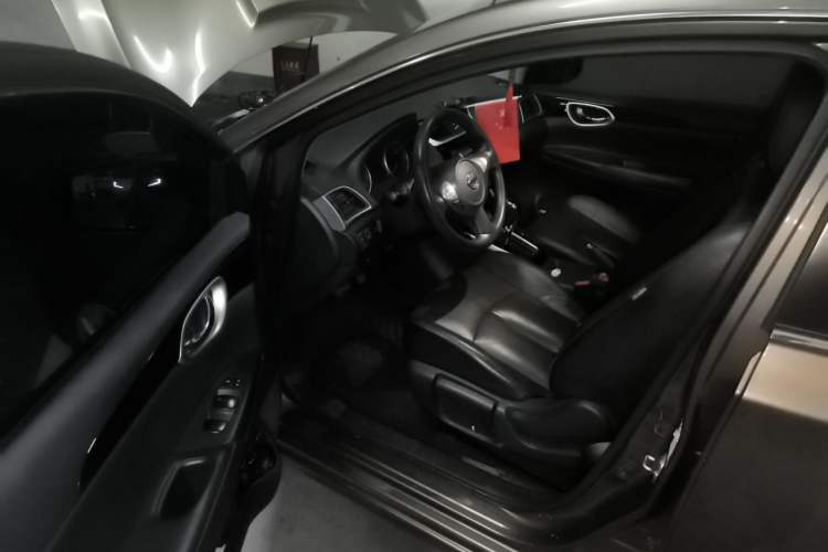 Used Nissan Sylphy 2016 1.6 XL CVT Luxury Edition Driver Seat