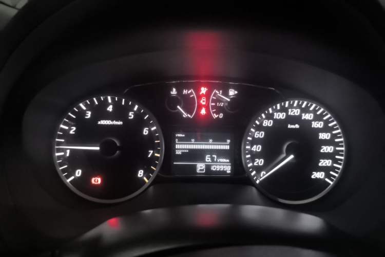 Used Nissan Sylphy 2016 1.6 XL CVT Luxury Edition Instrument Cluster
