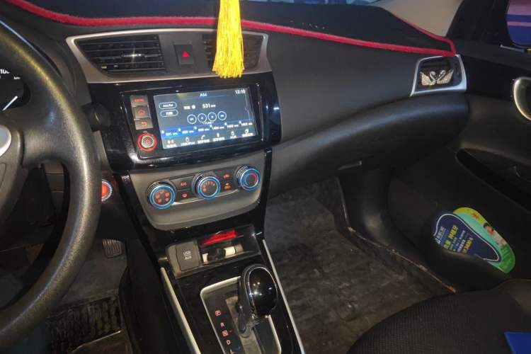 Used Nissan Sylphy 2016 1.6XV CVT Smart Enjoyment Version Audio And AC Panel