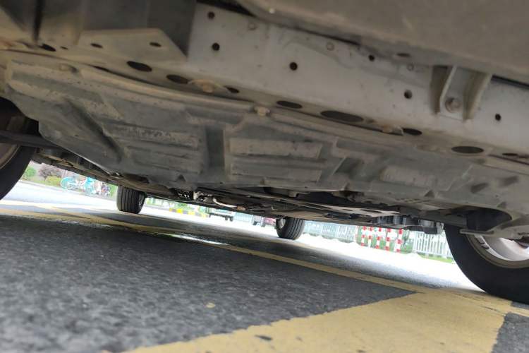 Used Nissan Sylphy 2016 Classic 1.6XE Automatic Leading Edition Chassis Front