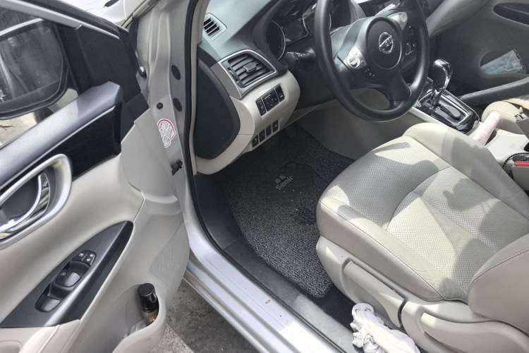 Used Nissan Sylphy 2016 1.6 XL CVT Deluxe Edition Driver Seat