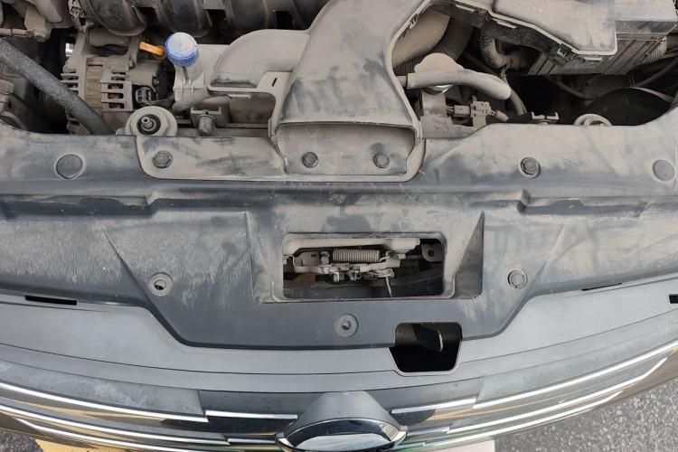 Used Nissan Sylphy 2016 Classic 1.6XE Automatic Leading Edition Engine Bay