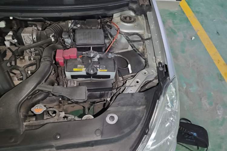 Used Nissan Sylphy 2016 Classic 1.6XE Manual Comfort Edition Engine Bay Left