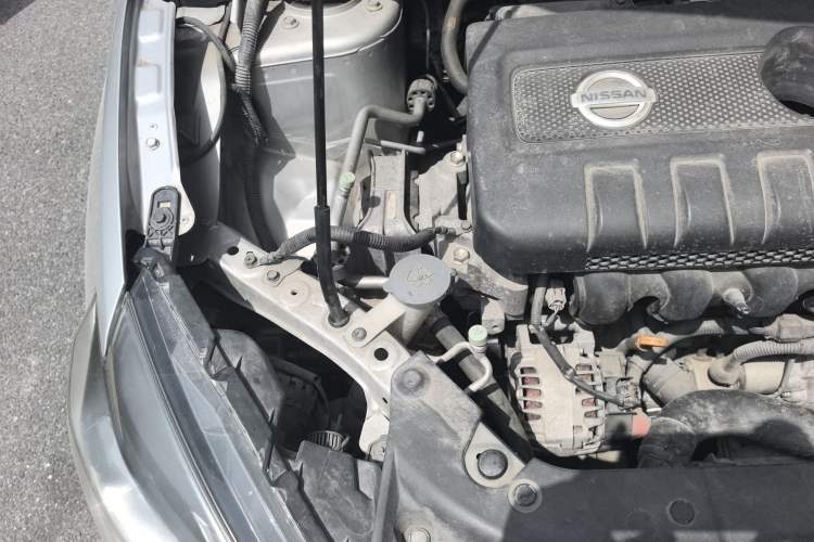 Used Nissan Sylphy 2016 1.6 XL CVT Deluxe Edition Engine Bay Right