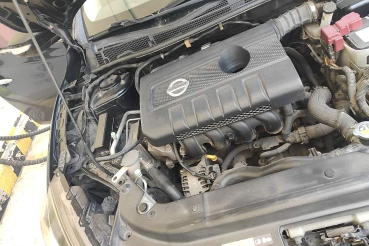 Used Nissan Sylphy 2016 1.6 XL CVT Deluxe Edition Engine Bay Right