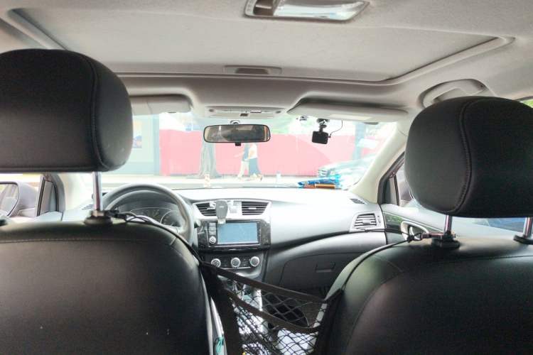 Used Nissan Sylphy 2016 1.6 XL CVT Deluxe Edition Headliner