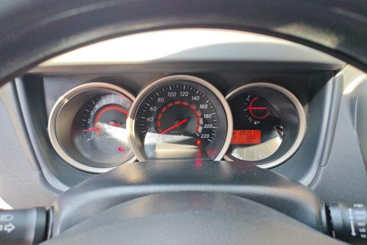 Used Nissan Sylphy 2016 Classic 1.6 XL Automatic Luxury Edition Instrument Cluster