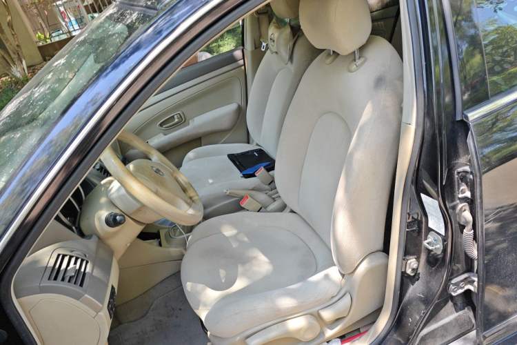 Used Nissan Sylphy 2016 Classic 1.6XE Manual Comfort Edition Left Front Seat