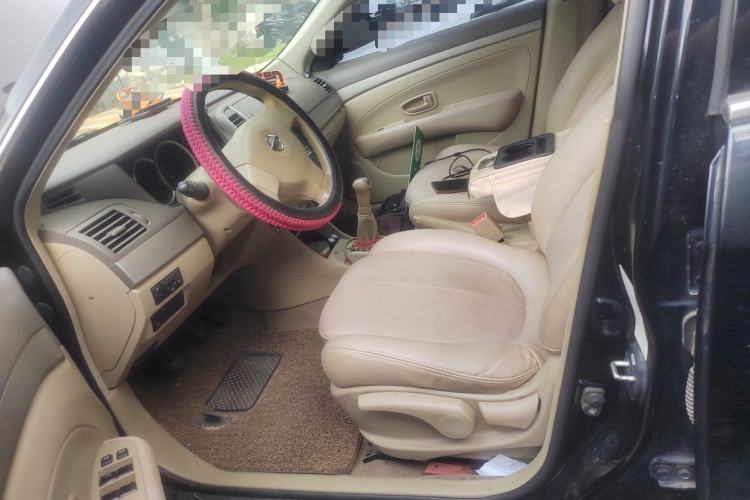 Used Nissan Sylphy 2016 Classic 1.6XE Manual Comfort Edition Left Front Seat